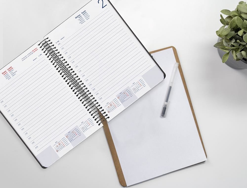 AGENDA ESPIRAL LIDERPAPEL ZANTE 15X21 CM 2024 DIA PAGINA COLOR NEGRO PAPEL 70 GR
