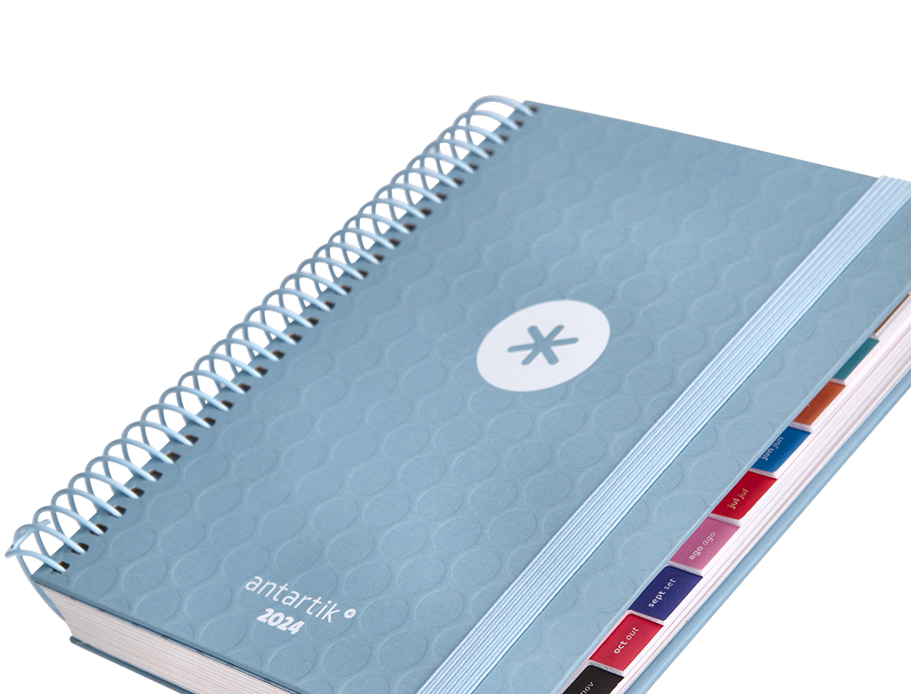 AGENDA DE OFICINA ANTARTIK A6+ 2024 DIA PAGINA 80 GR CON SOBRE Y 3 HOJAS PEGATINAS COLORES SURTIDOS 130X175 MM
